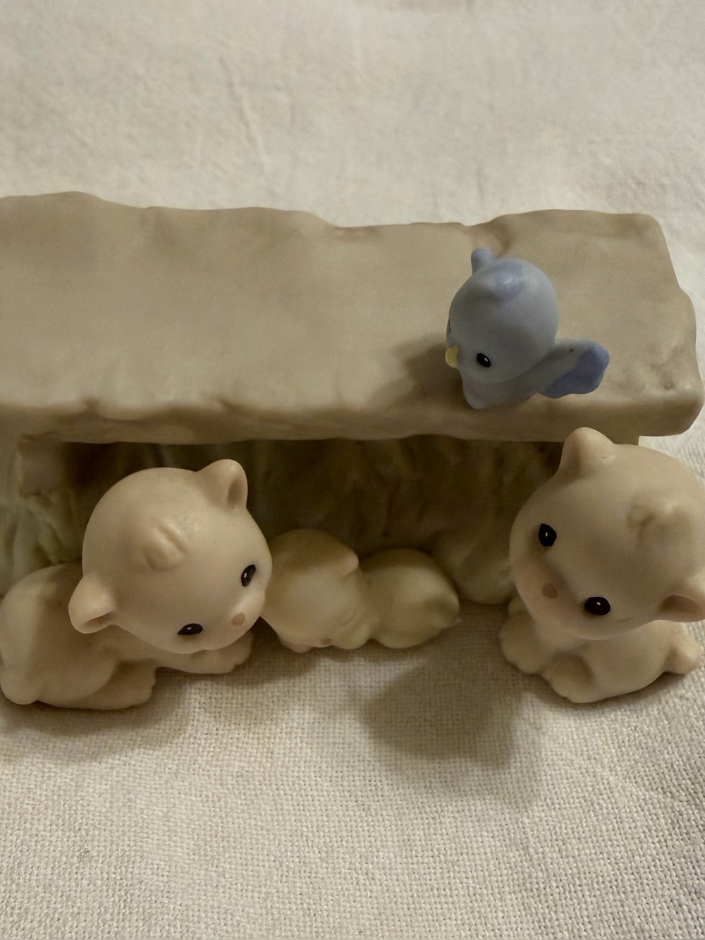 Precious Moments 291293 Cats Kitten Bench Mini Nativity 1997 Retired